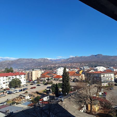Apartman Velimir Stari Aerodrom พอดโกริกา ภายนอก รูปภาพ